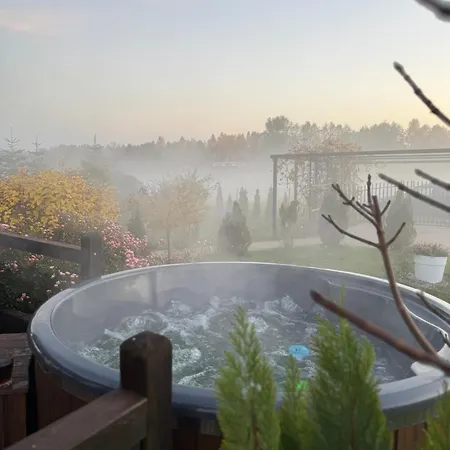 Krecia Dolina - Kaszubskie Wzgorza * Barkocin