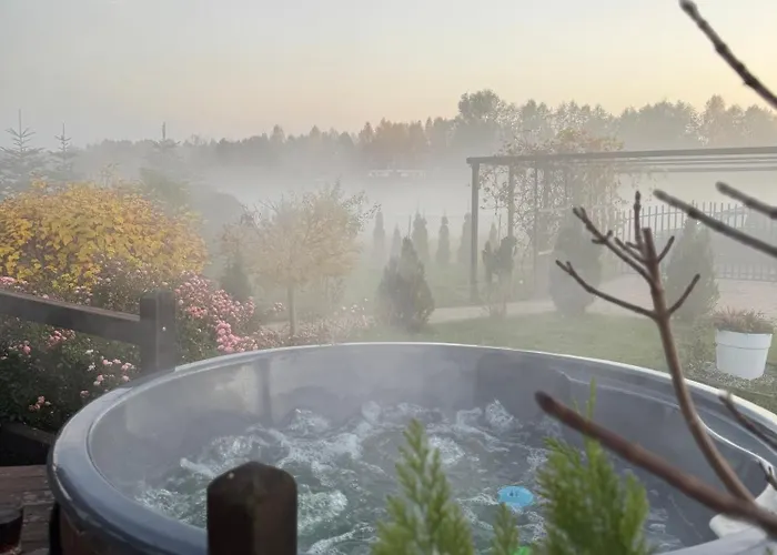 Krecia Dolina - Kaszubskie Wzgorza * Barkocin